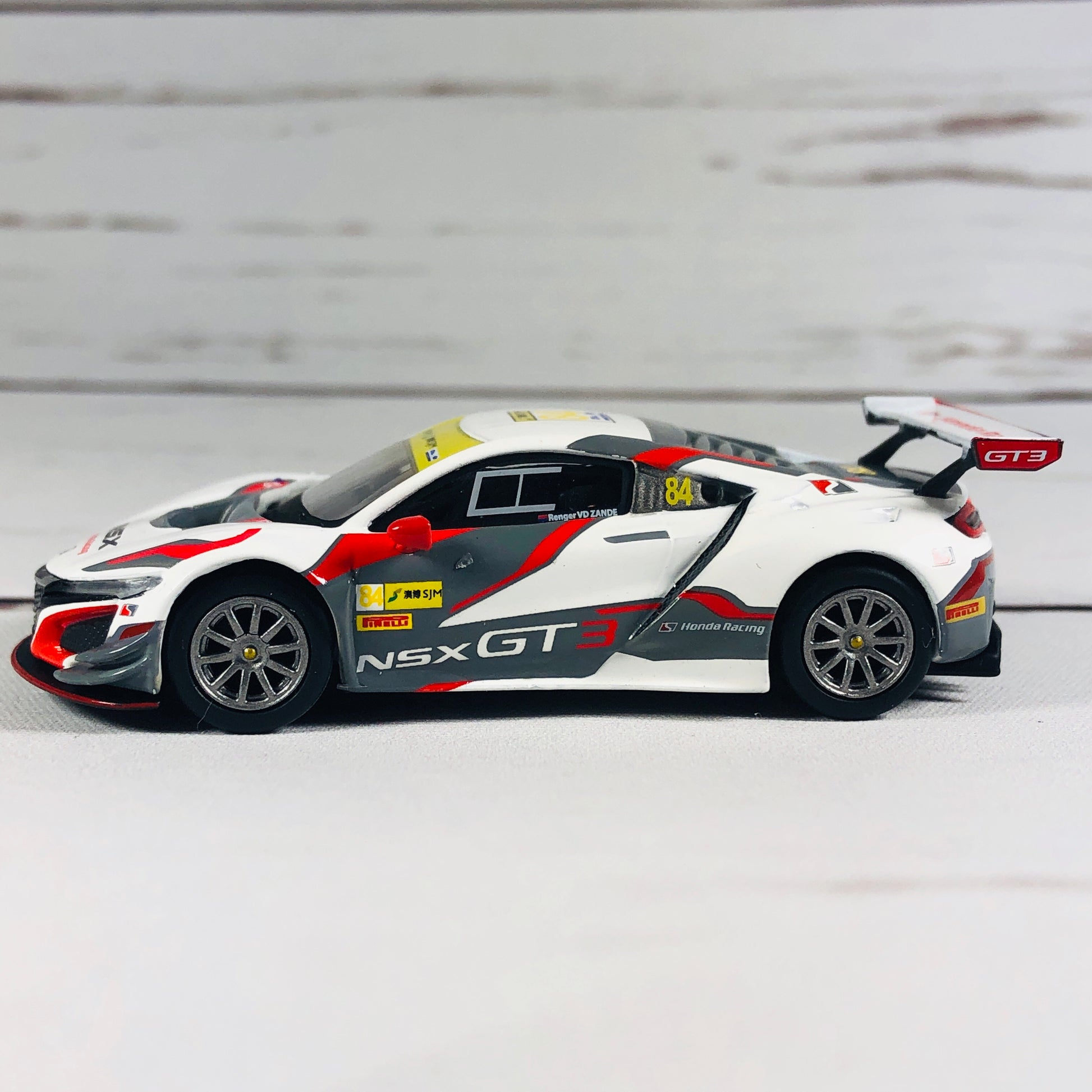 MINI GT 1/64 Honda NSX GT3 2017 Macau GP Honda Racing #84