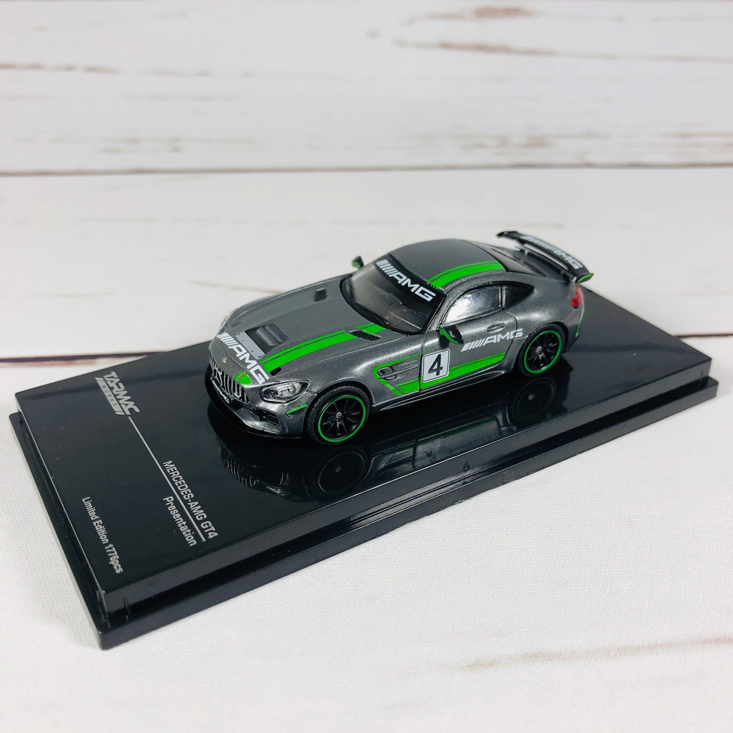 Tarmac Works 1/64 Mercedes-AMG GT4 Presentation T64-006-GT4