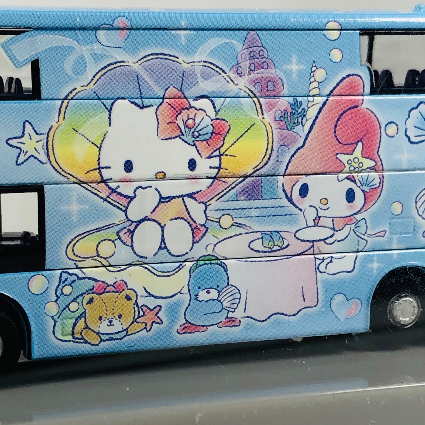 80M Diecast Sanrio Characters Bus CR120003