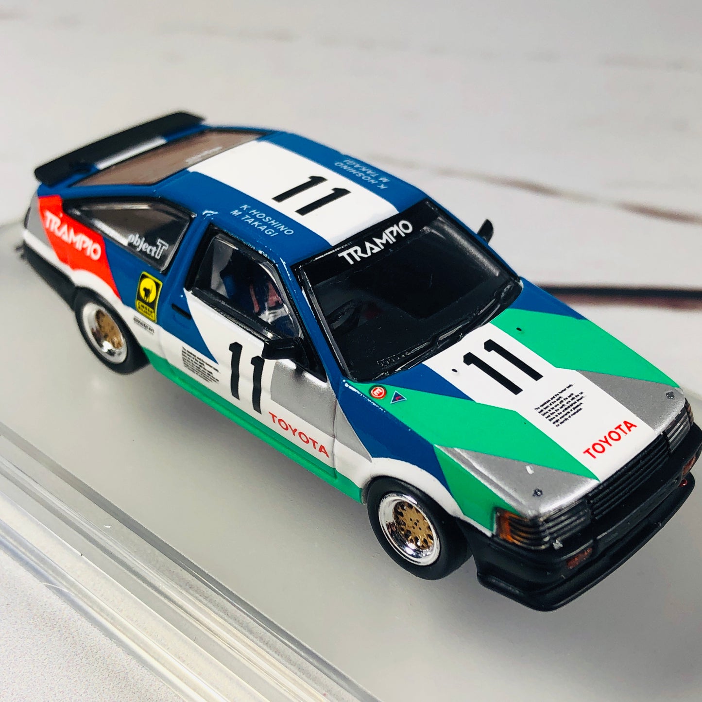 INNO64 TOYOTA COROLLA AE86 LEVIN #11 "TRAMPIO" JTCC 1985 IN64-AE86-11TR85