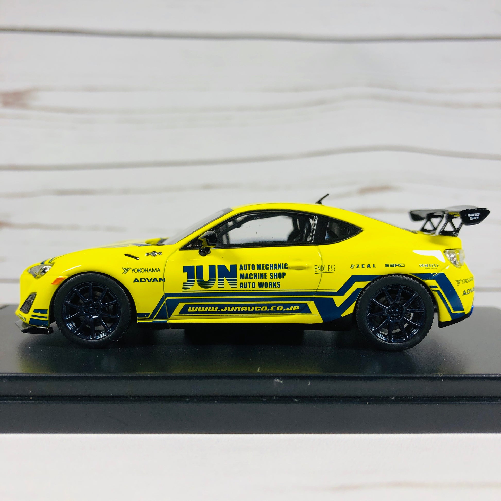 Tarmac Works 1/43 Toyota 86 Tuned By JUN