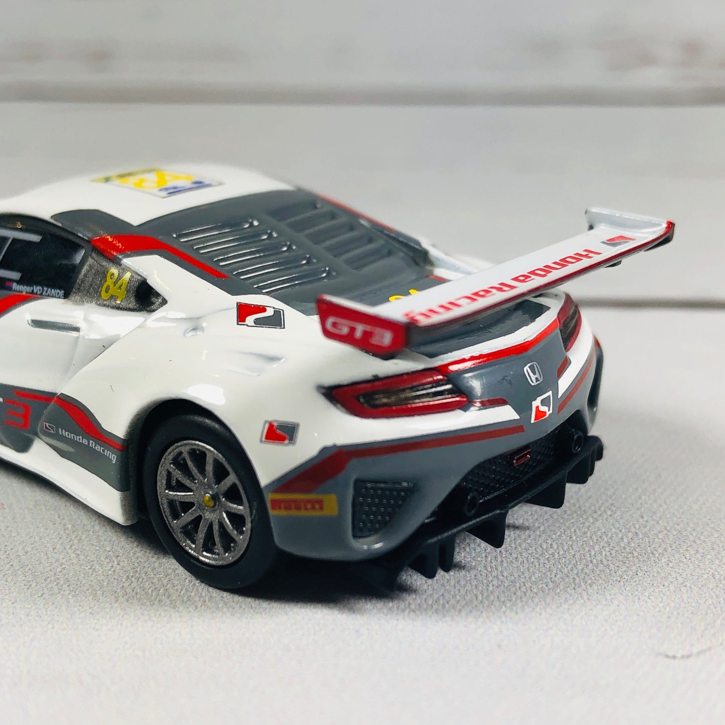 MINI GT 1/64 Honda NSX GT3 2017 Macau GP Honda Racing #84 Hong Kong Exclusive MGT00016