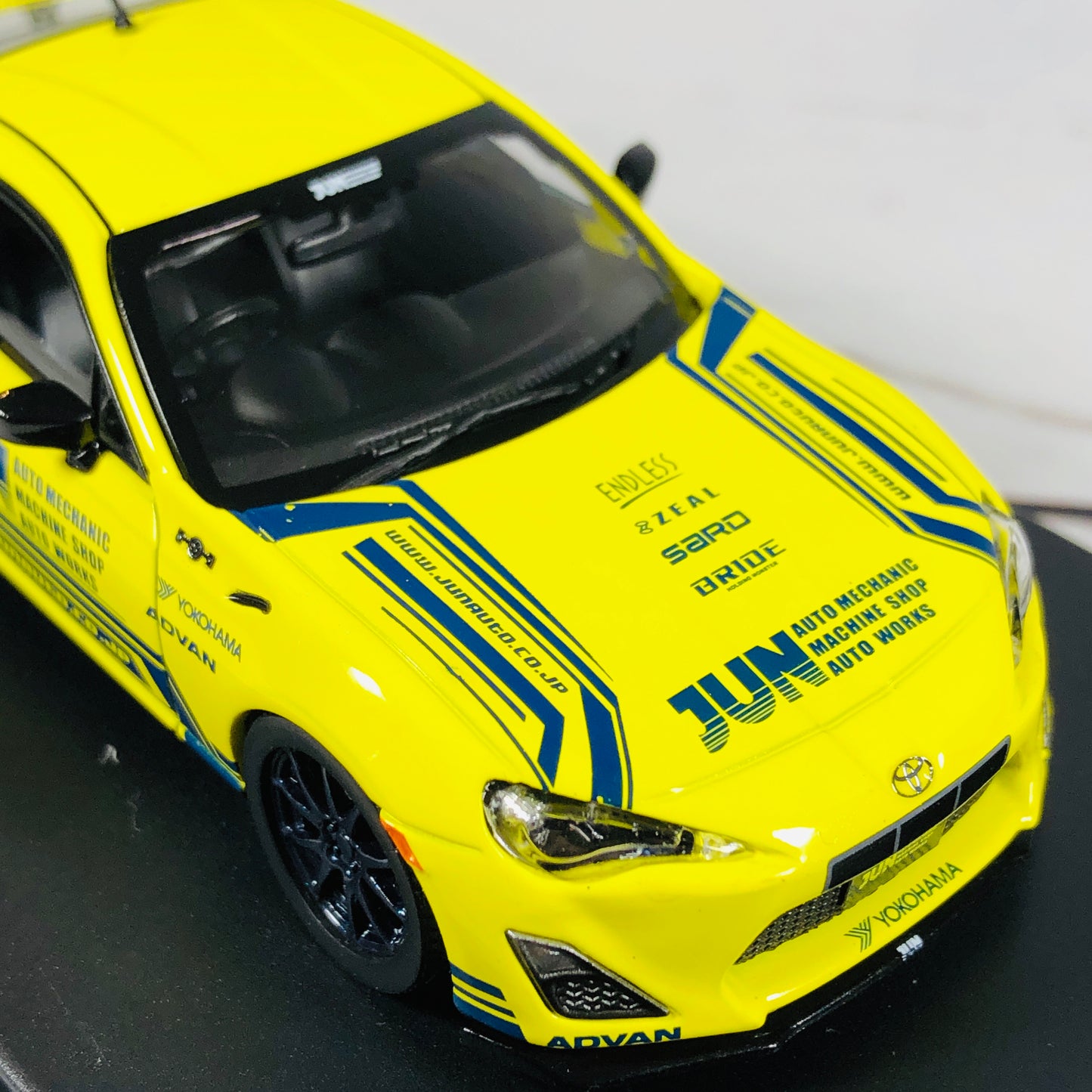 Tarmac Works 1/43 Toyota 86 Tuned By JUN