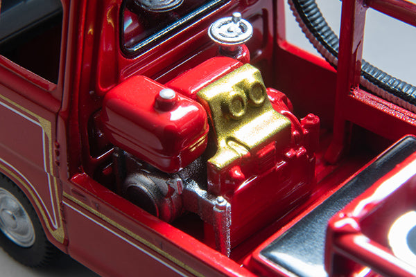 TOMYTEC TLV 1/64 Subaru Sambar Pump Fire Engine (with figure) LV-68c