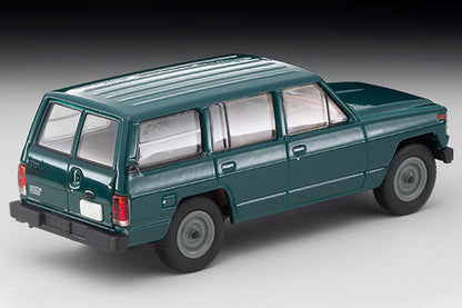 TOMYTEC Tomica Limited Vintage NEO 1/64 Nissan Safari Extra Van DX (Green) LV-N109c