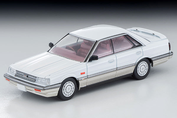 TOMYTEC Tomica Limited Vintage Neo 1/64 Nissan Skyline 4-door HT GT Passage Twin Cam 24V (White/Beige) 1986 LV-N282a