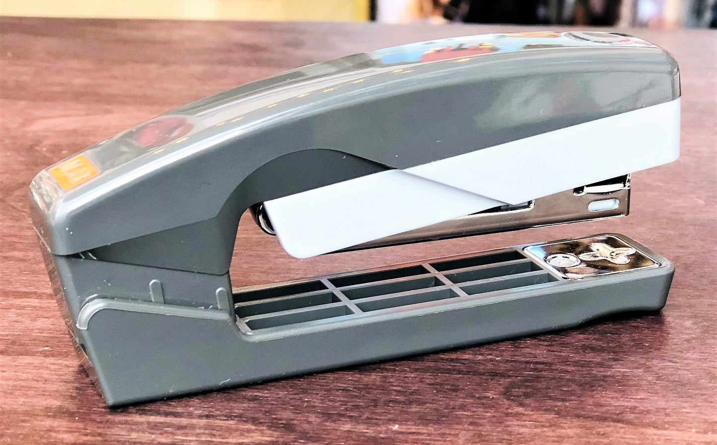 MAX® Swivel Stapler Type No.10 Grey HD-10V