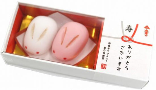Red and White Rabbit Steam Bun Magnet 2P MGW005501