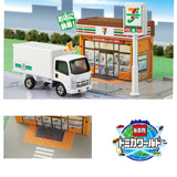 TOMICA WORLD Tomica Town 7-11 (with Tomica)