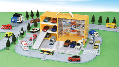 TOMICA WORLD Shopping mall with road
