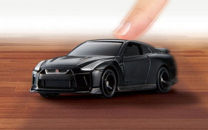 Tomica 4D 02 Nissan GTR METEOR FLAKE BLACK PEARL Scale 1/62