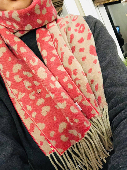 Lune Jumelle Leopard Pattern Scarf Pink WP828009-45